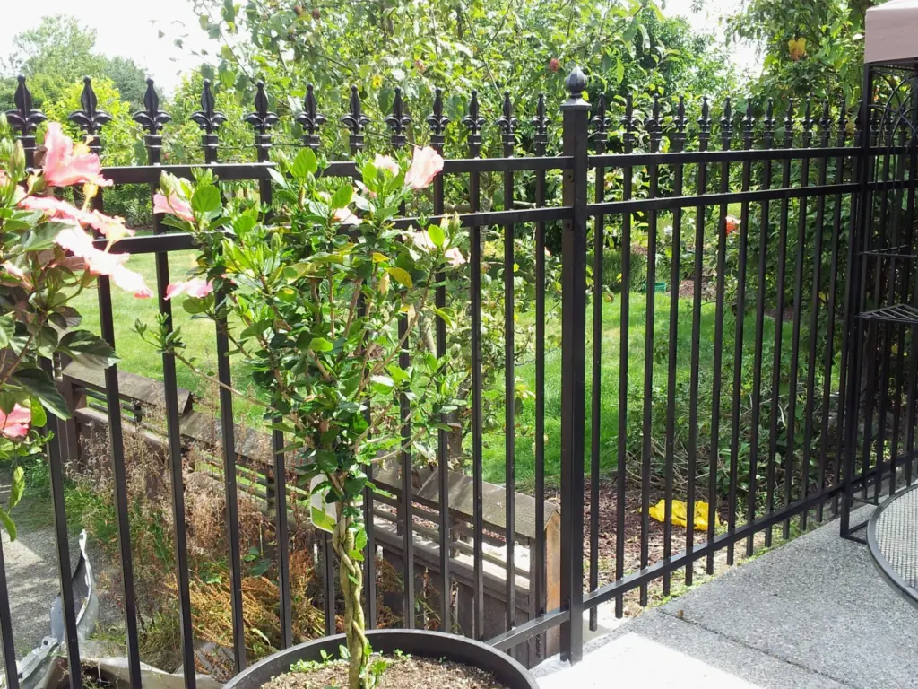 Security Fence Installation in Manteca, CA | High Quality Fence